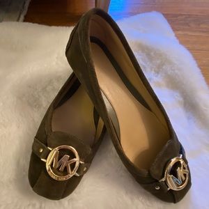 Michael Kors Suede green ballet flats